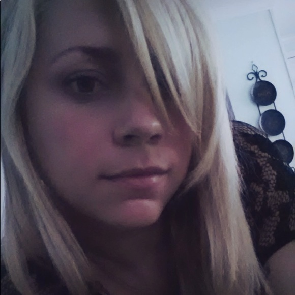 Meet your Posher, Stefanie - Picture 8 of 12